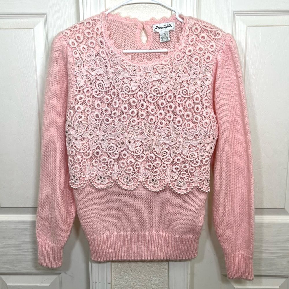 Vintage Dana Ashley 80’s Soft Pink Lace and Pearl Embellished Sweater Size S